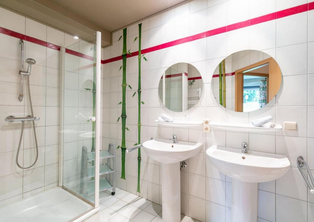 Nona Apartment โรแบร์วิลล์ ภายนอก รูปภาพ
